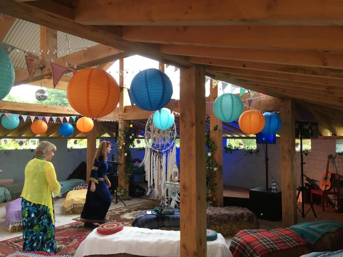 Inch Hideaway Eco Camping Whitegate  Esterno foto