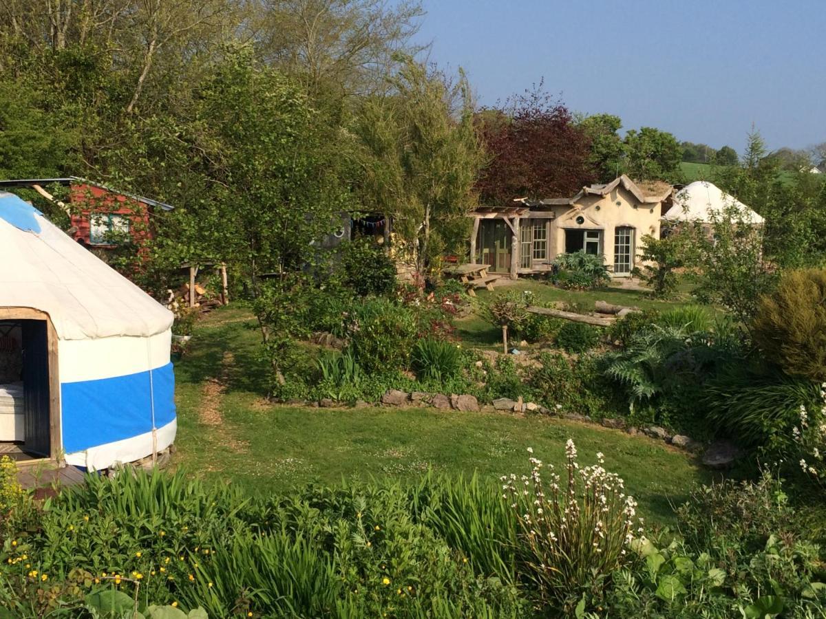 Inch Hideaway Eco Camping Whitegate  Esterno foto