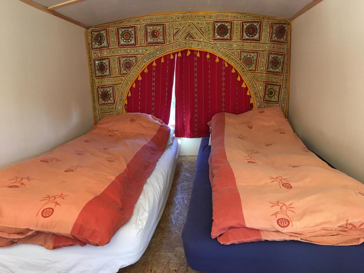 Inch Hideaway Eco Camping Whitegate  Esterno foto